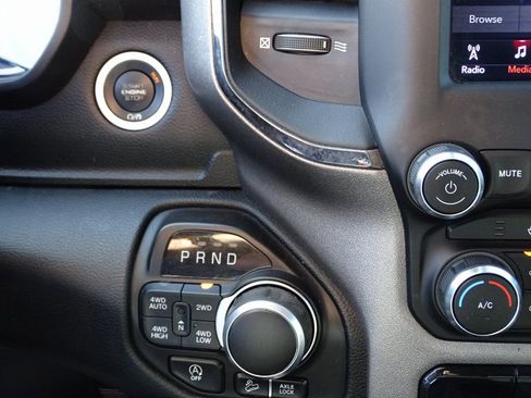 Used 2021 RAM 1500 Big Horn w/ Built-to-serve Edition image 36