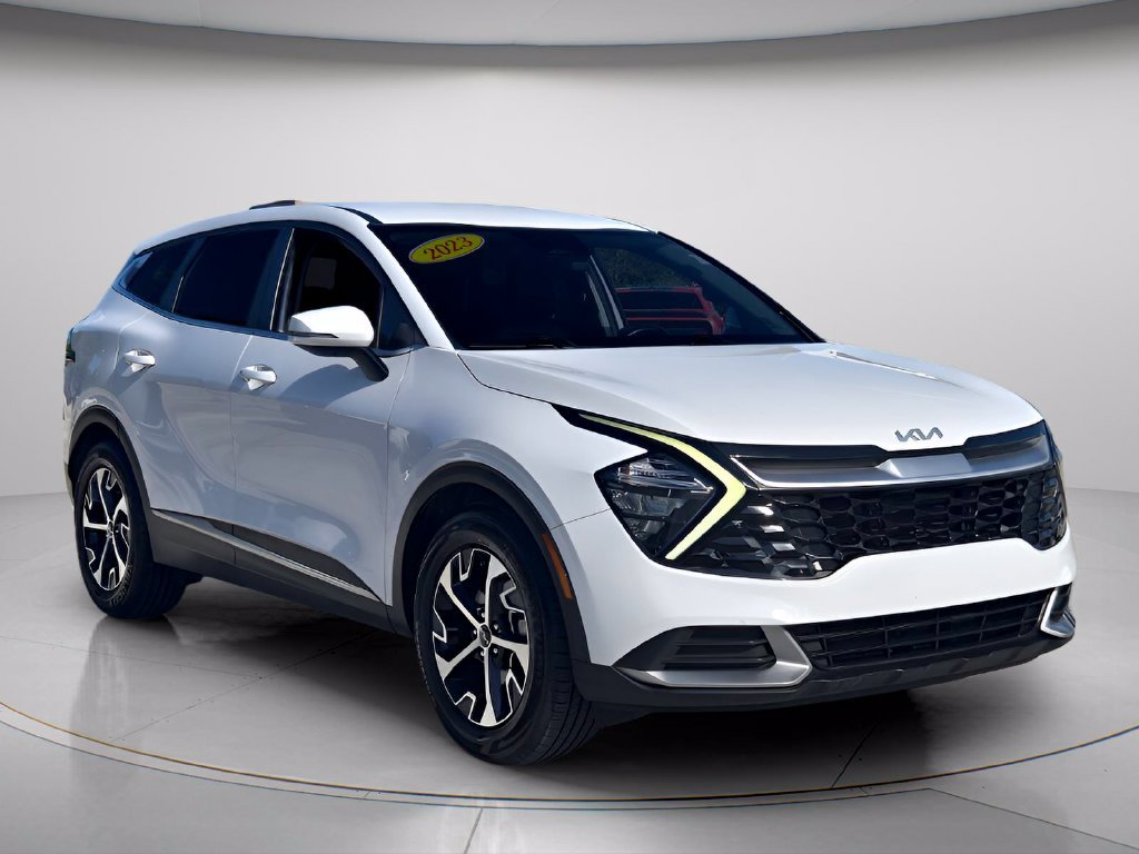 Used 2023 Kia Sportage EX FWD image 8