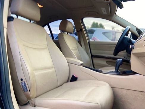 Used 2011 BMW 328i Sedan RWD image 18