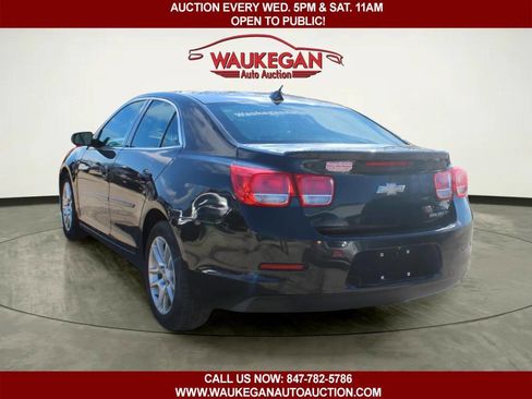 Used 2014 Chevrolet Malibu LT w/ Power Convenience Package FWD image 4