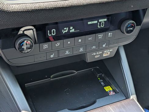 New 2026 Subaru Outback Limited XT AWD/4WD image 11