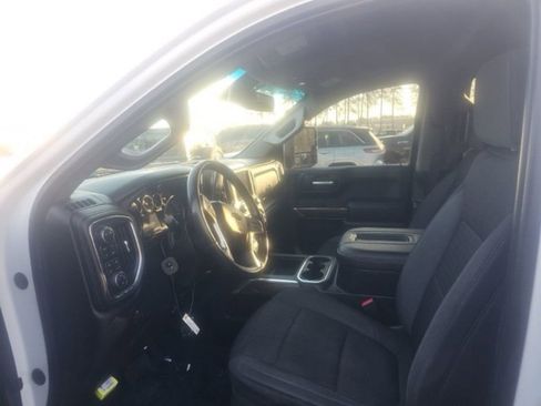 Used 2021 Chevrolet Silverado 1500 RST w/ Max Trailering Package image 9