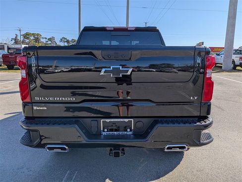 Used 2025 Chevrolet Silverado 1500 LT Trail Boss w/ LT Trail Boss Premium Package image 4