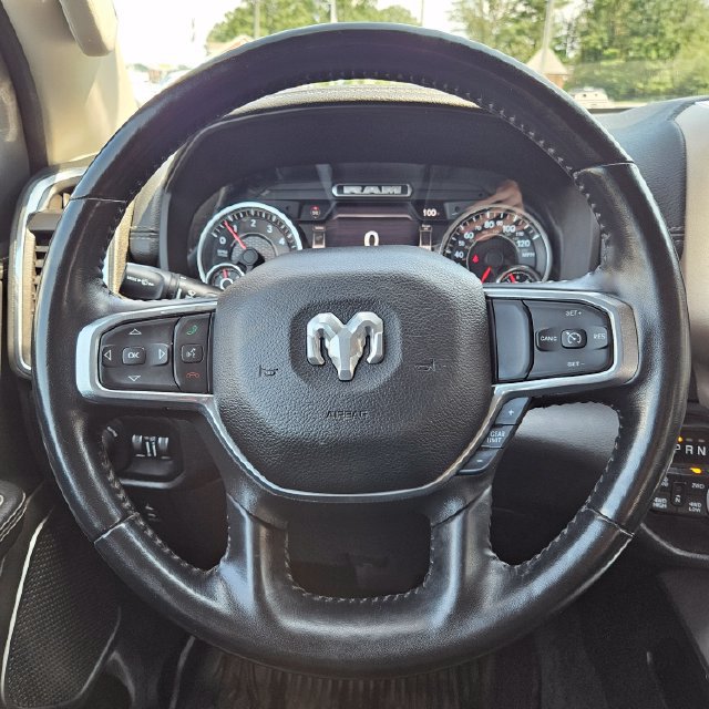 Used 2022 RAM 1500 Laramie AWD/4WD image 24