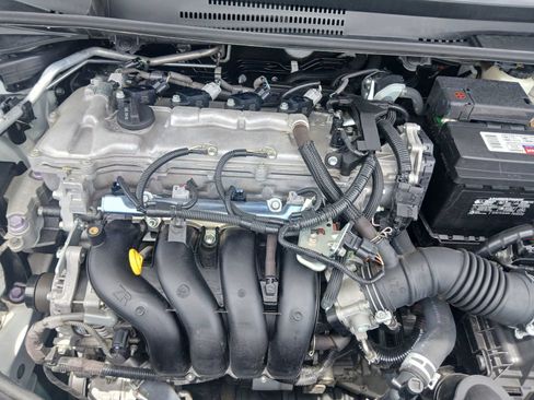 Used 2020 Toyota Corolla LE FWD image 23