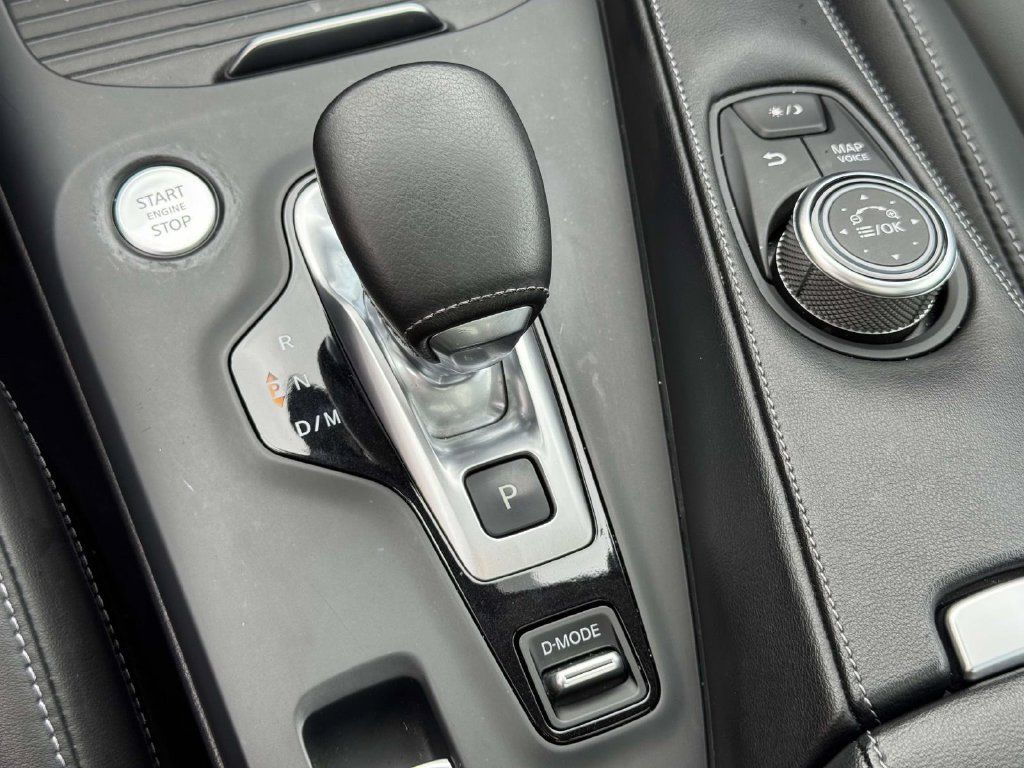 Used 2019 INFINITI QX50 Luxe w/ Navigation Package AWD/4WD image 27