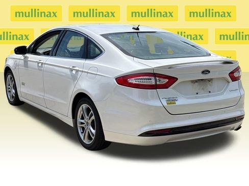 Used 2015 Ford Fusion Energi Titanium w/ Driver Assist Package FWD image 10