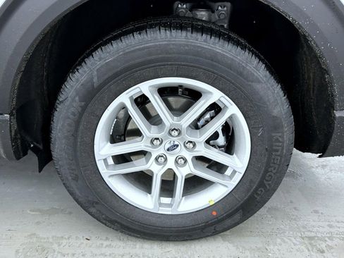 New 2026 Ford Explorer Active AWD/4WD image 24