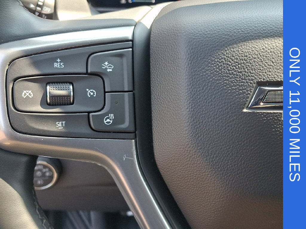 Used 2025 Chevrolet Silverado 1500 LT Trail Boss w/ LPO, Dark Essentials Package AWD/4WD image 20