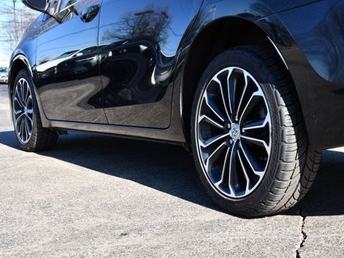 Used 2014 Toyota Corolla S image 10