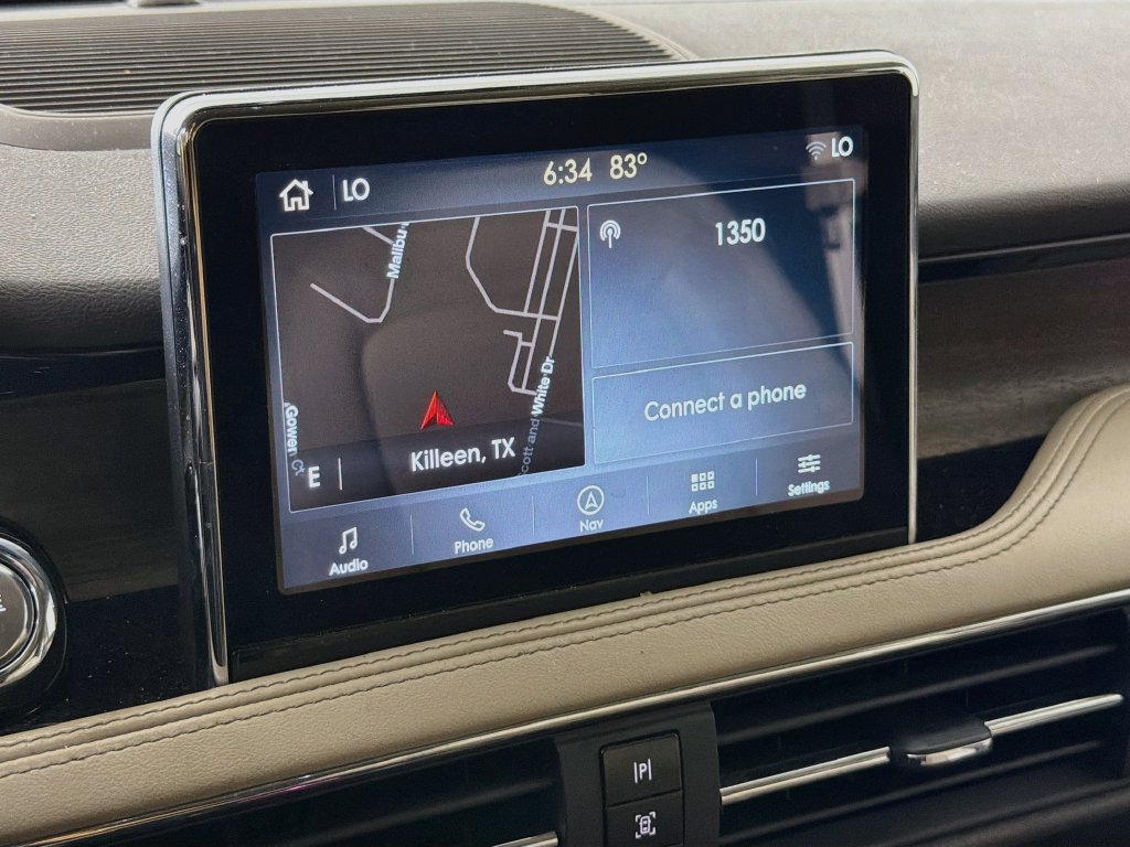 Used 2022 Lincoln Corsair Reserve w/ Elements Package FWD image 17