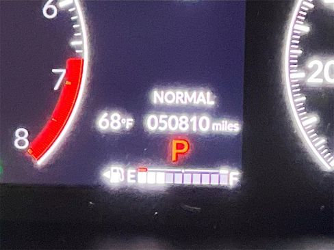 Used 2023 Honda HR-V Sport image 12