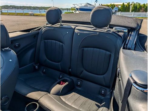 Used 2023 MINI Cooper John Cooper Works w/ Driver Assistance Package FWD image 20