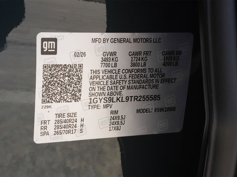 New 2026 Cadillac Escalade ESV Luxury w/ Touring Package image 32