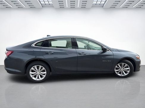 Used 2021 Chevrolet Malibu LT w/ Leather Package FWD image 8