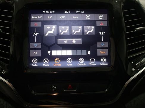 Used 2019 Jeep Cherokee Limited AWD/4WD image 31