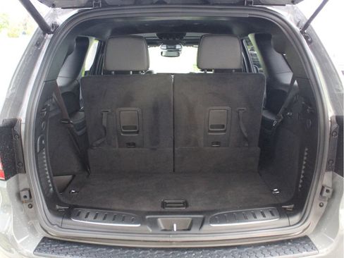 Used 2025 Dodge Durango GT AWD/4WD image 33