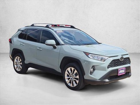 Used 2021 Toyota RAV4 XLE Premium AWD/4WD image 3