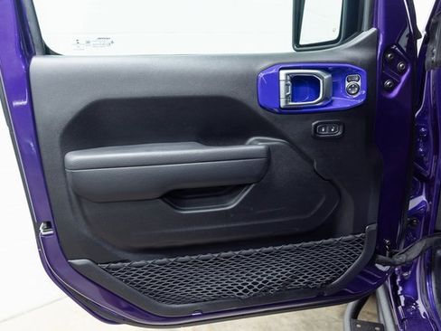 Used 2023 Jeep Wrangler Freedom Edition image 13