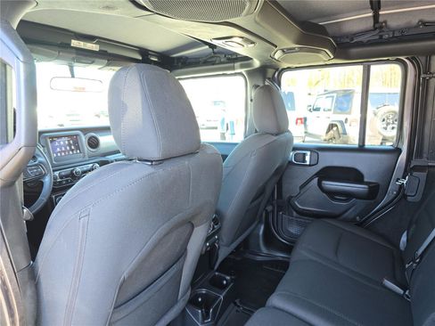 Used 2021 Jeep Wrangler Unlimited Willys image 17