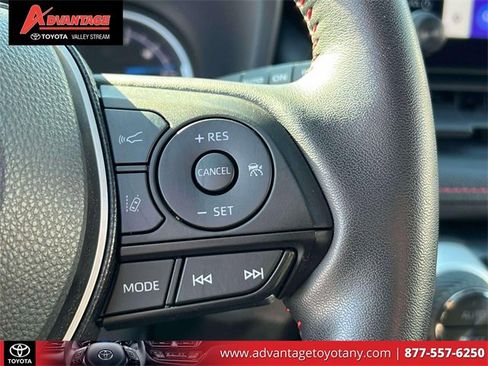 Used 2023 Toyota RAV4 SE image 28