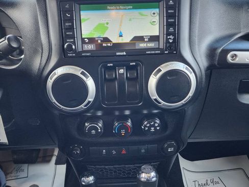 Used 2014 Jeep Wrangler Sahara AWD/4WD image 22