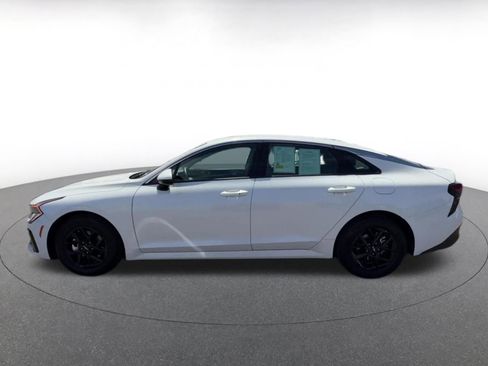 Used 2025 Kia K5 LXS FWD image 9