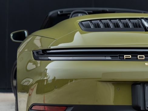 Certified 2026 Porsche 911 GTS RWD image 17