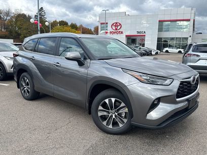 New 2026 Toyota Highlander XLE