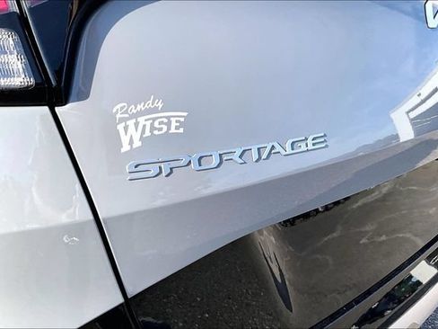 Used 2023 Kia Sportage SX AWD/4WD image 8