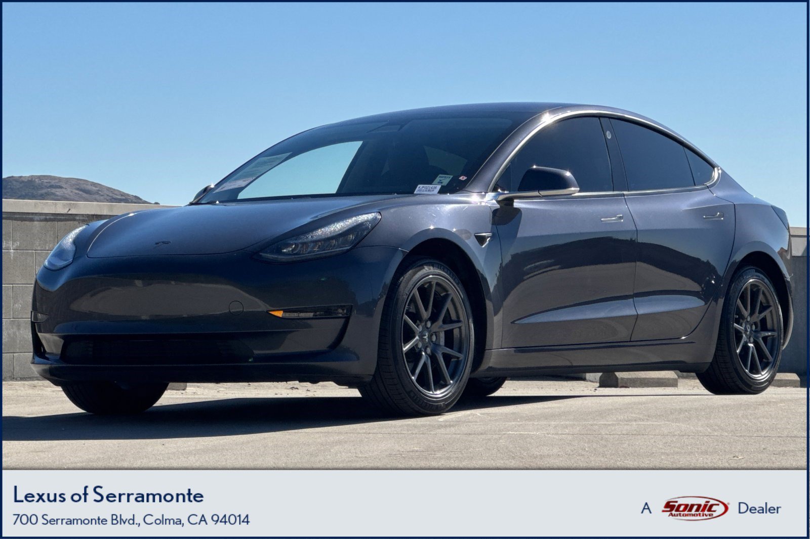 Used 2018 Tesla Model 3 Long Range RWD image 1