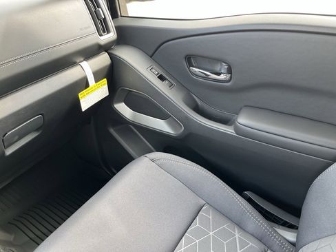 New 2026 Nissan Frontier SV image 19