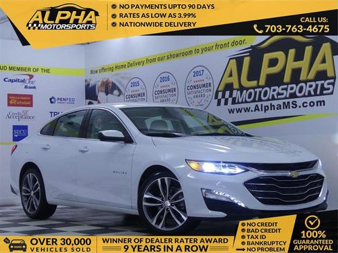 Used 2024 Chevrolet Malibu LT image 1