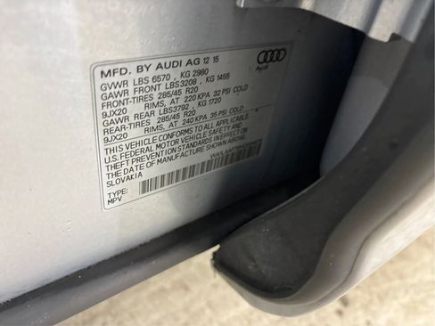 Used 2017 Audi Q7 3.0T Premium Plus w/ Premium Plus Package image 30