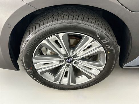Used 2023 Subaru Solterra AWD image 11