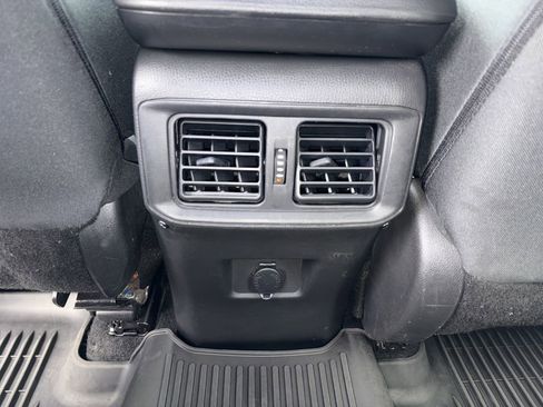 Used 2024 Toyota RAV4 LE image 20