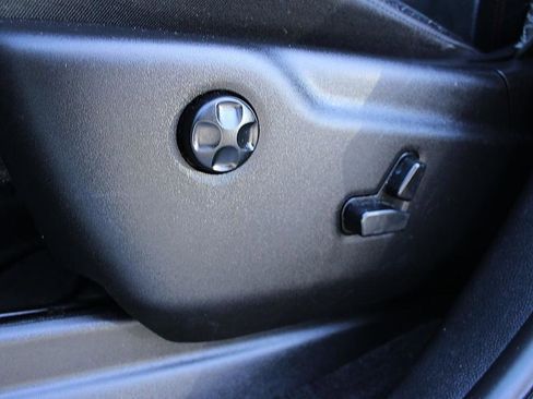 Used 2017 Dodge Durango R/T w/ Blacktop Package image 9