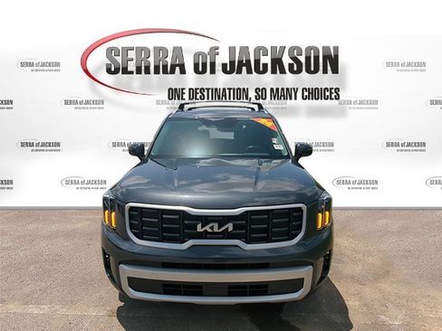 Certified 2024 Kia Telluride S w/ S Sunroof Package FWD image 3