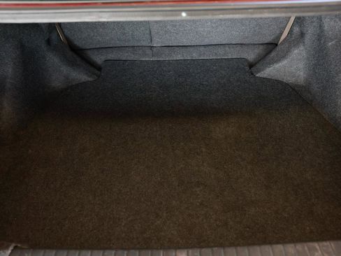 Used 2005 Toyota Corolla S image 24