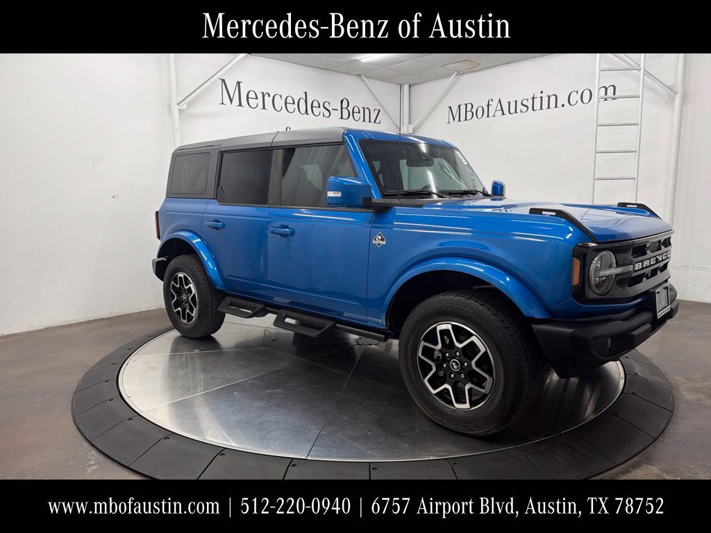 Used 2024 Ford Bronco Outer Banks AWD/4WD image 1