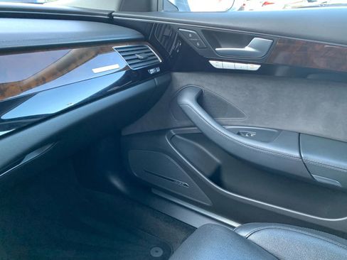 Used 2015 Audi A8 L 4.0T w/ Premium Package image 21