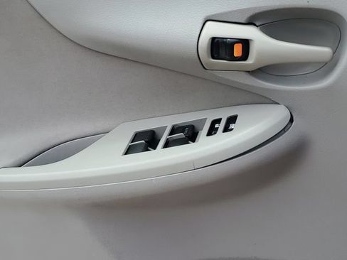 Used 2009 Toyota Corolla S FWD image 20