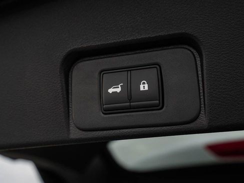 New 2026 Nissan Rogue SV AWD/4WD image 9