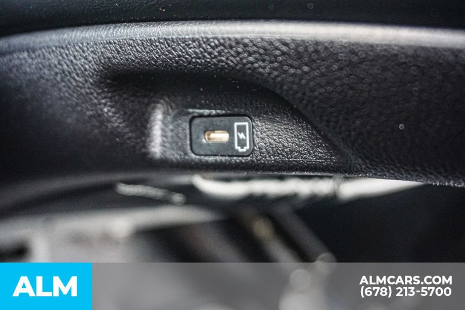 Used 2024 Kia Telluride LX FWD image 33