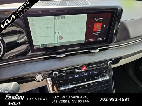 Used 2023 Kia Carnival EX FWD image 24