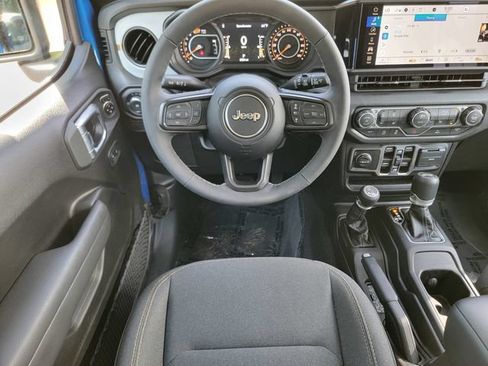 Certified 2026 Jeep Wrangler Unlimited Sport AWD/4WD image 31