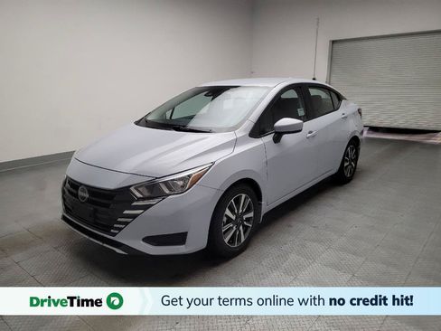 Used 2024 Nissan Versa SV w/ Trunk Package FWD image 1