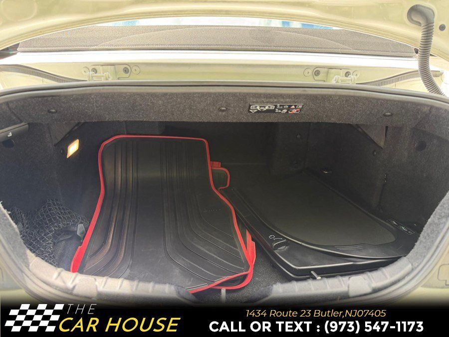 Used 2016 BMW 228i xDrive Convertible AWD/4WD image 19