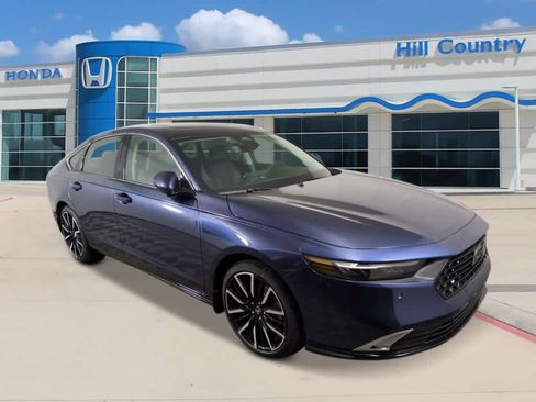 New 2026 Honda Accord Touring image 7