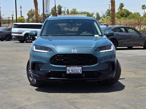 Used 2024 Honda HR-V EX-L image 2